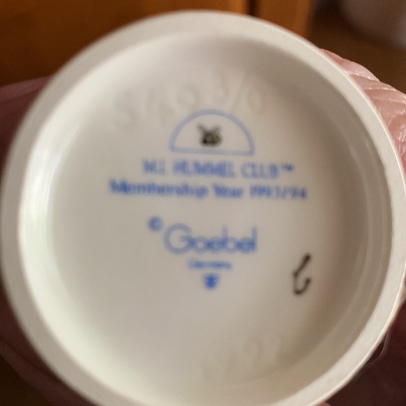 🤎TM7 ‘A Sweet Offering’ Hummel Goebel #549 3/0 - Picture 6 of 7